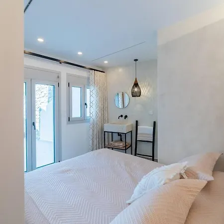 Salt Life Villa *