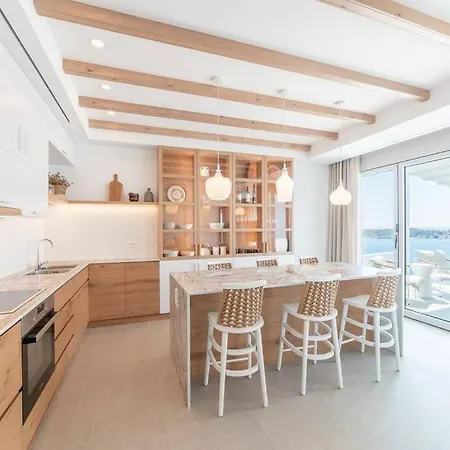 Salt Life Villa *
