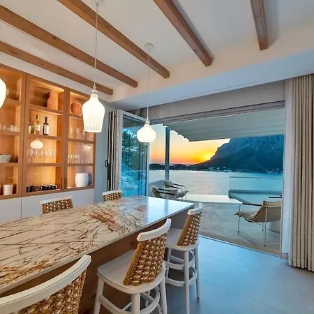 Salt Life Villa